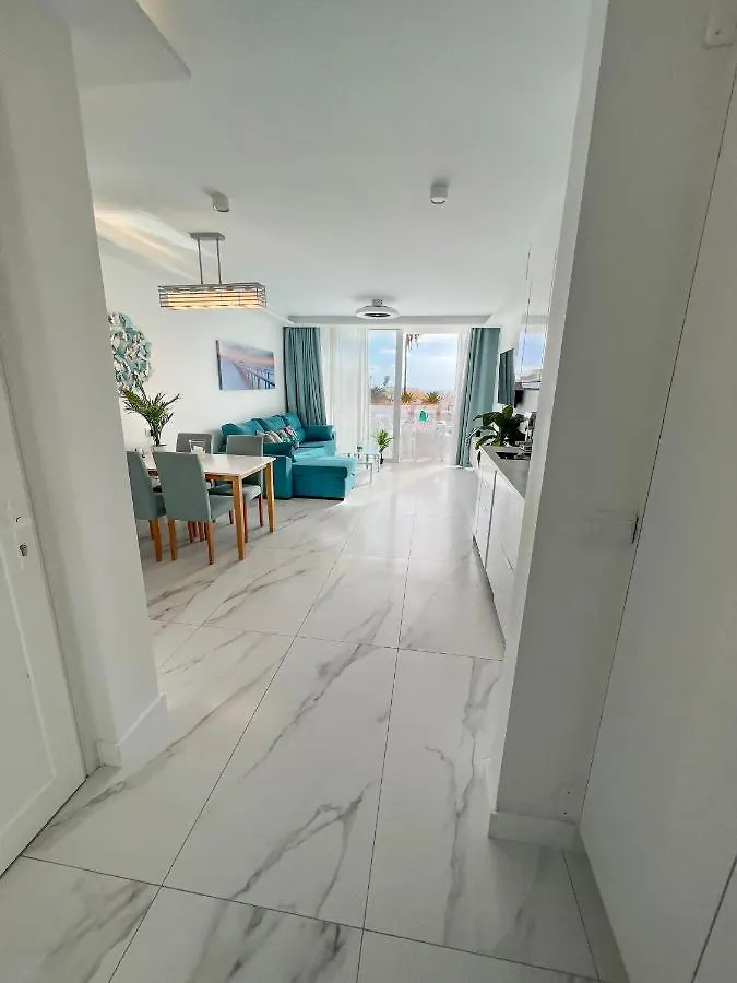 אדחה Apartament Sunrise דירה